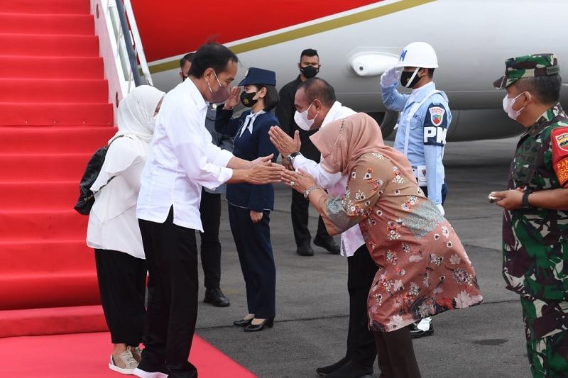 Presiden Jokowi tiba di Medan