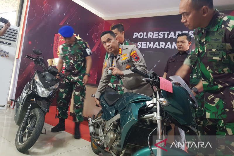 Polisi amankan dua sepmor pelaku penembakan istri TNI