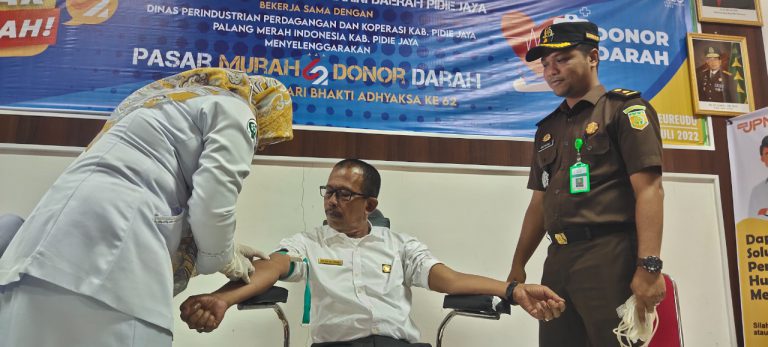 Kejari Pijay kumpulkan darah 56 kantong