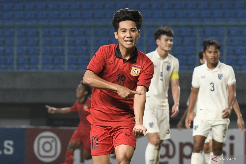 Hajar Thailand 2-0, Laos jumpa Malaysia di final