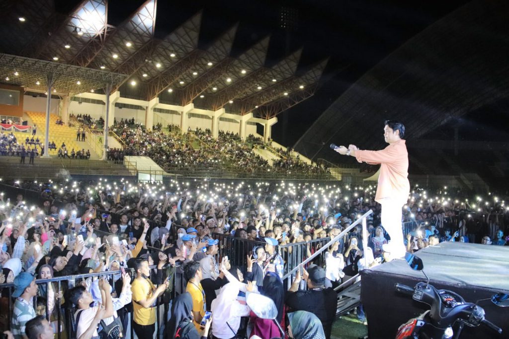 Donnie Sibarani "hentak" panggung BSE 2022 di Banda Aceh