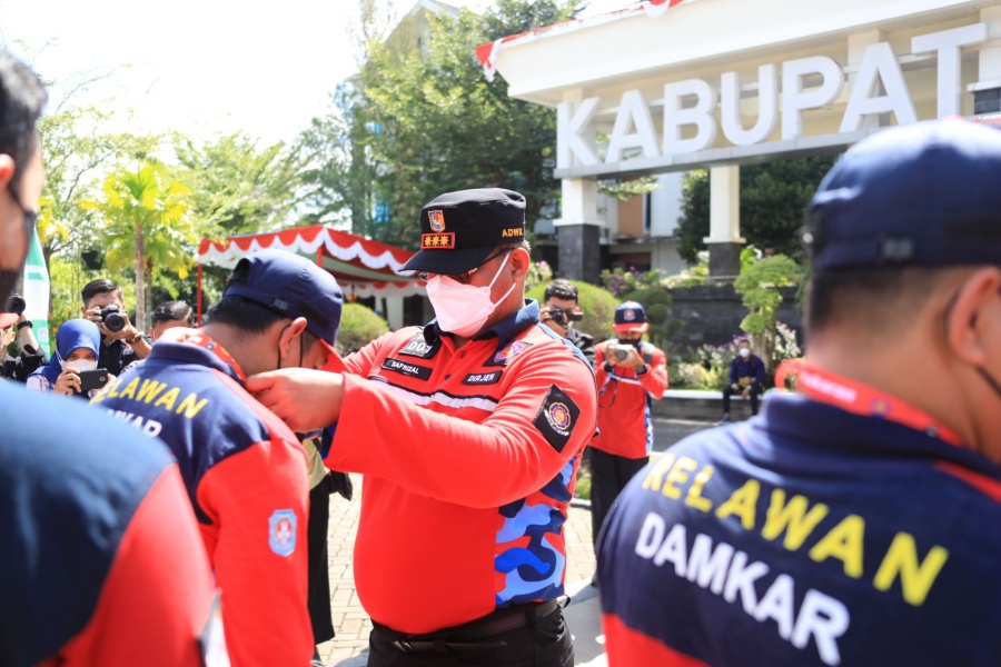 Dirjen Bina Adwil lantik 319 relawan Damkar di Kubu Raya