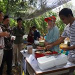 Mini bazar OIA USK hadirkan makanan Turkmenistan-Australia