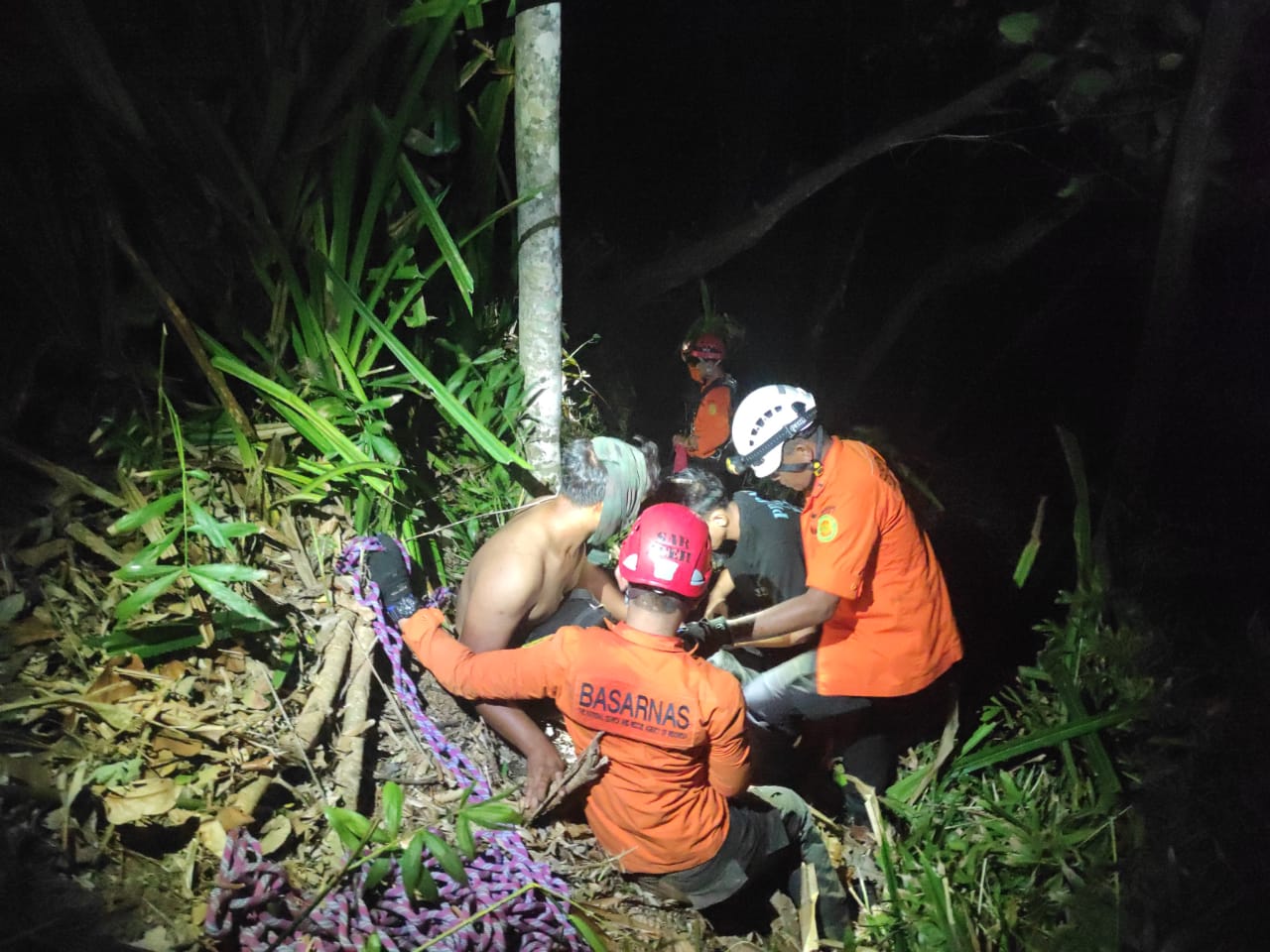 Pemuda asal Medan jatuh ke jurang sedalam 20 meter di Aceh Besar