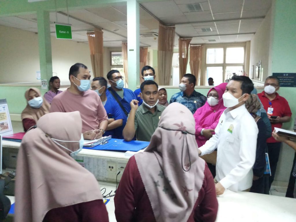 DPRA minta Pemerintah Aceh evaluasi pelayanan RSUDZA