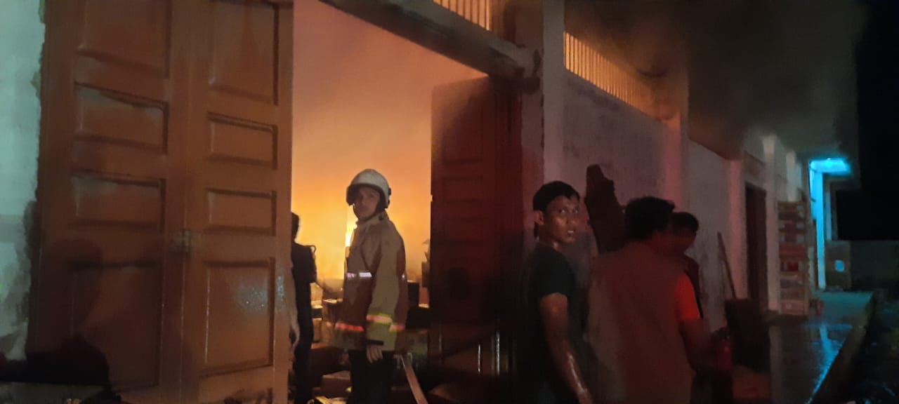 Gudang sembako di Aceh Besar terbakar, begini kronologinya