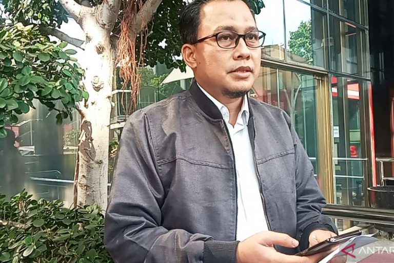 KPK periksan bawahan Bahlil Lahadalia dalam kasus korupsi Abdul Ghani Kasuba