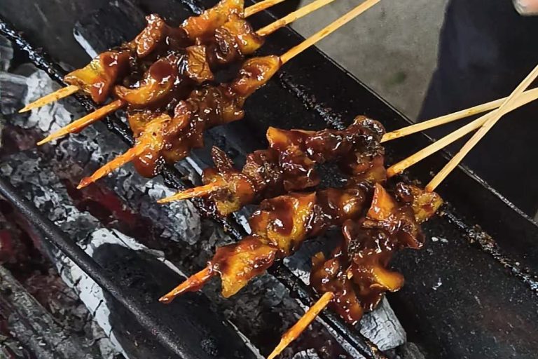 Sate Lolak, kuliner Aceh Selatan yang gugah selera