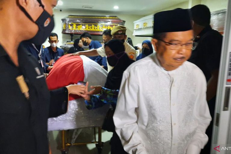 JK: Almarhum Azyumardi banyak berkontribusi pada pemikiran Islam