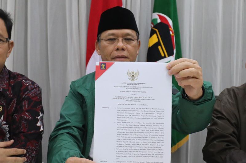 PPP serahkan dokumen pergantian ketua umum ke KPU