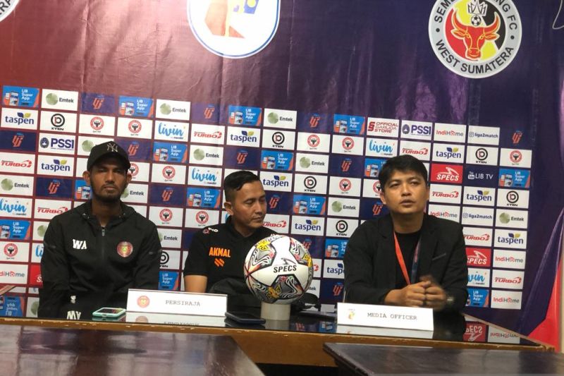 Persiraja waspadai dua pemain baru Semen Padang FC