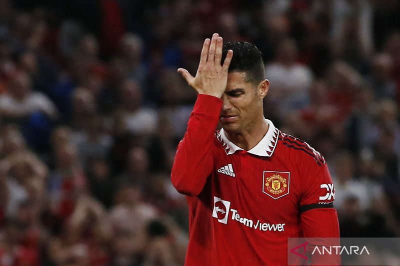 Manchester United siap lepas Ronaldo