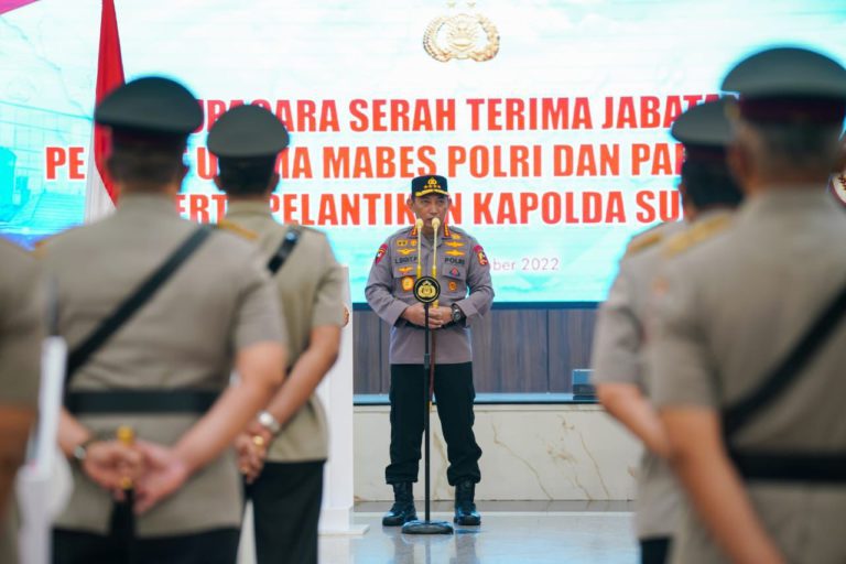 Kapolri akan evaluasi kapolda yang tak mampu kembalikan kepercayaan publik