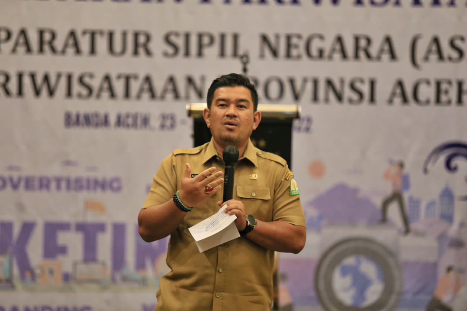Kadisbudpar Aceh ajak ASN manfaatkan medsos untuk promosikan pariwisata