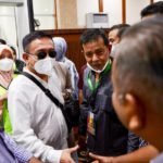 Tiba di Aceh, Irwandi Yusuf dipeusijuek