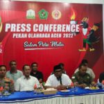 PJ Bupati dan PB PORA saat melaksanakan konferensi Pers PORA ke 14.