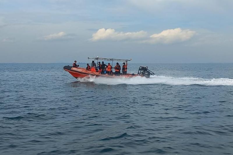 Pencarian korban kecelakaan kapal di Batam terkendala arus laut