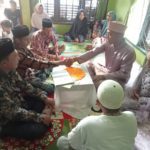 Cerita Suharno menerobos banjir untuk melayani pernikahan di Aceh Tamiang