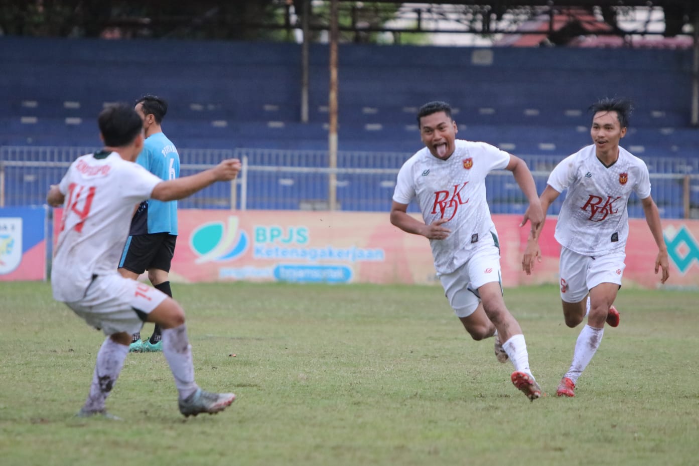 Libas Persabar, Legend Sigupai melaju ke final Piala Presiden Persiraja