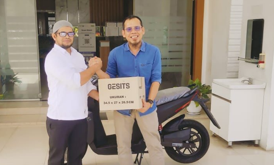 Dinas ESDM Aceh beli motor listrik Gesits