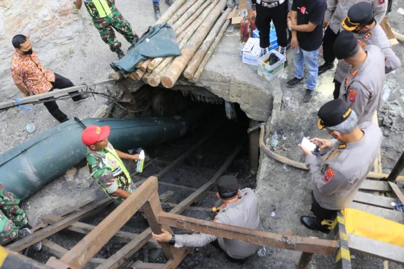 Ledakan tambang di Sawahlunto tewaskan sembilan orang