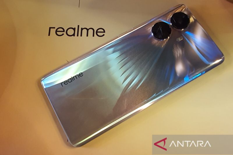 Ponsel Realme 10 Pro, mengusung kamera Prolight 108 MP resmi meluncur di Indonesia 10 Januari 2023