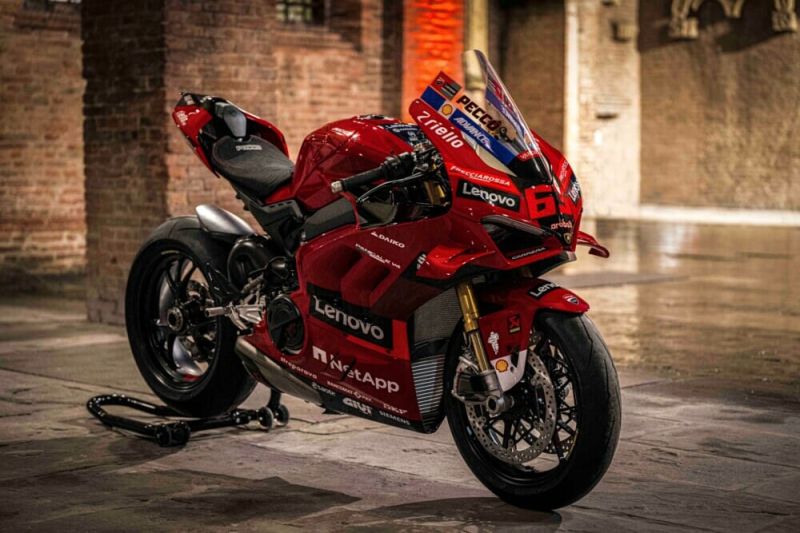 Motor replika Ducati Panigale V4 2022 Wolrd Champion habis terjual