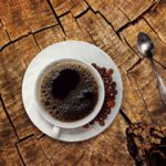 Minum dua cangkir kopi bukan ide bagus untuk pasien hipertensi