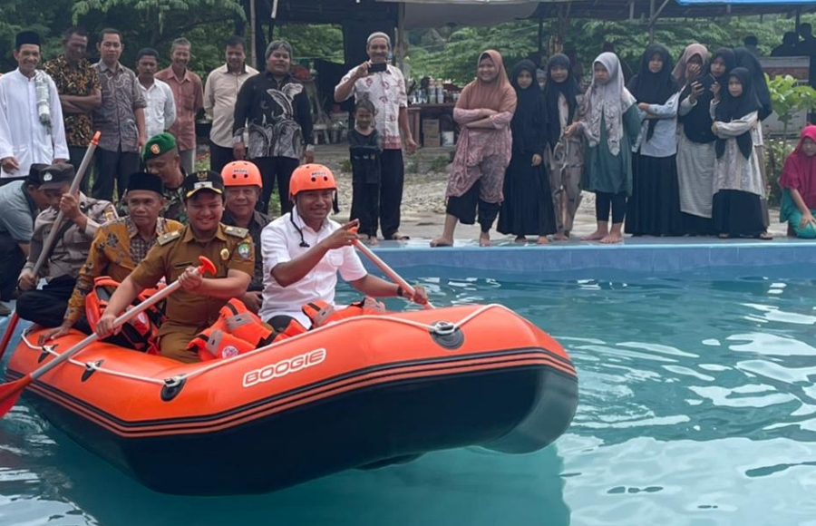 Safaruddin perahu karet untuk pengembangan wisata arung jeram di Abdya