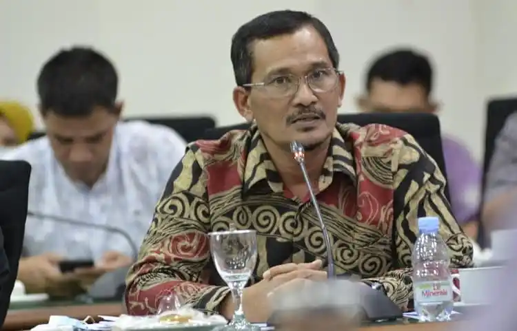 Rapat terkait kelangkaan BBM di Aceh, Azhar minta Kepala BIN juga dihadirkan