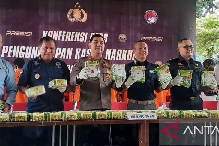 Polisi tangkap 10 penyelundup 50 kg narkoba dari Malaysia ke Aceh