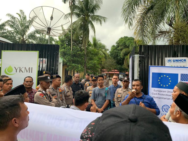 Ratusan warga Pidie demo tolak pengungsi dari etnis Rohingya