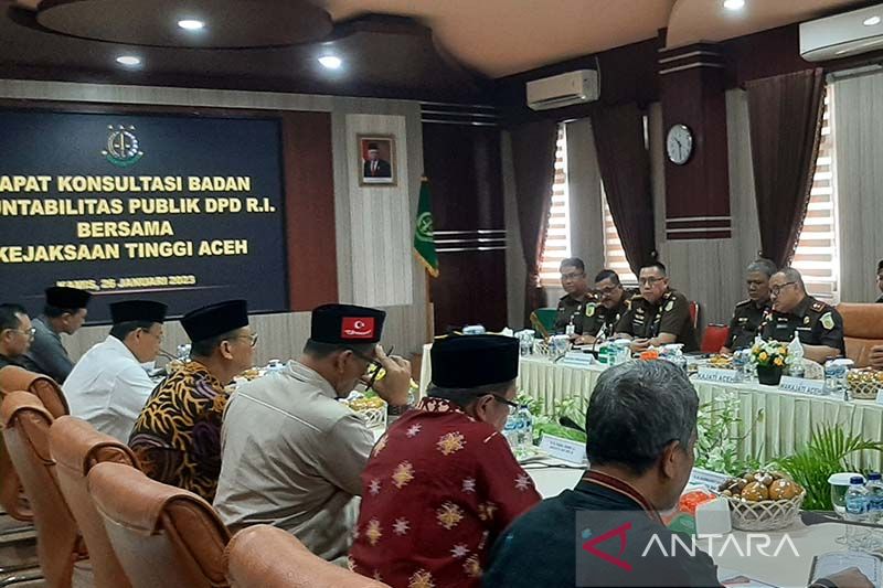Kajati Aceh keluhkan lambannya mekanisme perhitungan kerugian negara oleh BPK RI