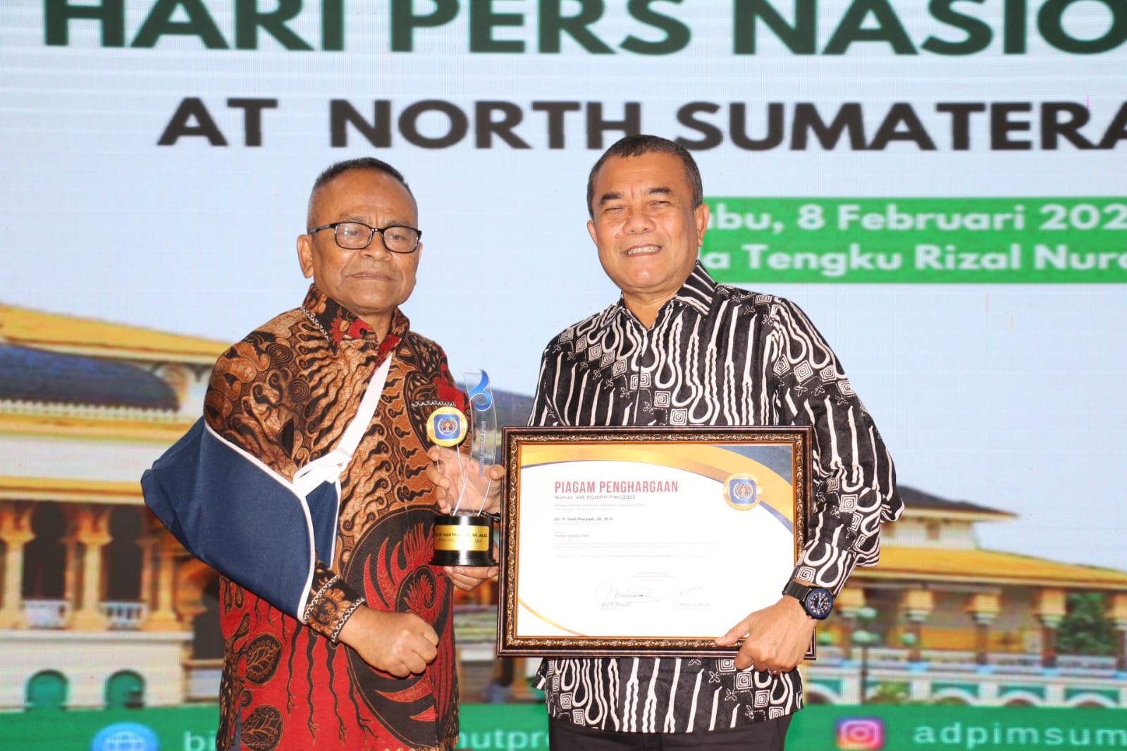 Wakil Bupati Pidie Jaya raih penghargaan tokoh peduli PWI