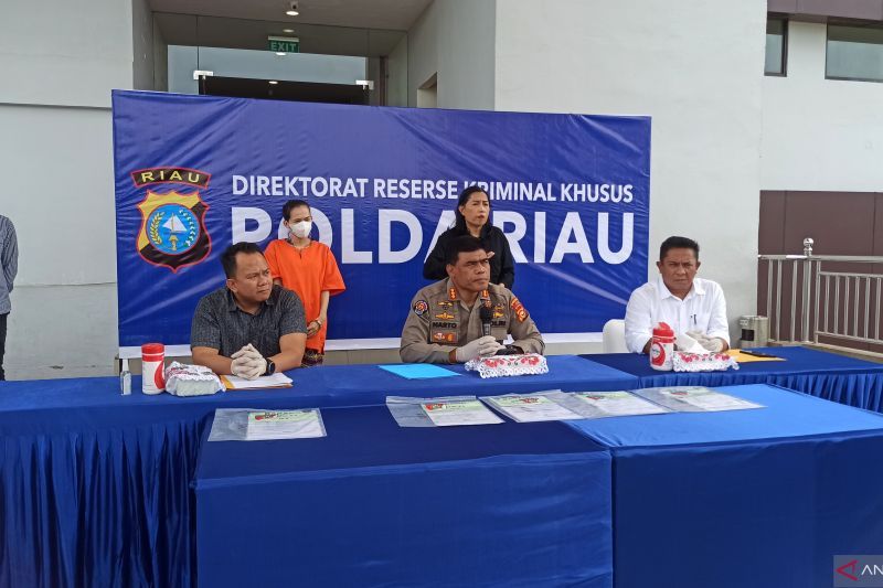 Pegawai bank di Riau tipu nasabah Rp6,79 miliar