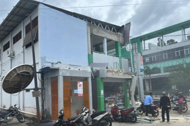 Gempa M 5,4 guncang Jayapura, empat warga dilaporkan meninggal