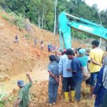 200 orang dan 6 unit beko dikerahkan cari kepala desa di Nagan Raya yang tertimbun longsor