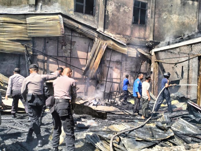 Empat ruko di Aceh Barat terbakar, satu orang terluka