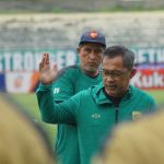 Aji Santoso tunggu kedatangan pemain asing Persebaya