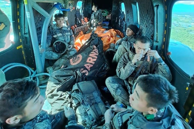 Tim gabungan temukan empat jasad prajurit TNI yang diserang KKB