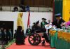 Potret dua penyandang disabilitas ikuti wisuda USK dengan kursi roda
