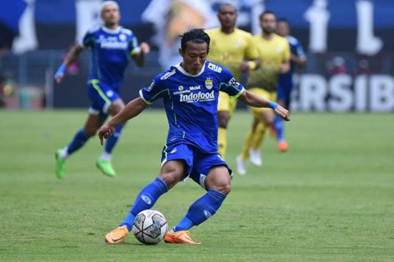 Dewa United pinjam Henhen dari Persib