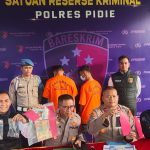 Curi emas emak-emak, dua pemuda di Pidie ditangkap di warung kopi di Banda Aceh