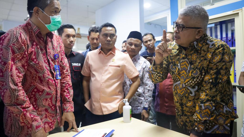 Menimbang Bustami Hamzah jadi Pj Gubernur Aceh