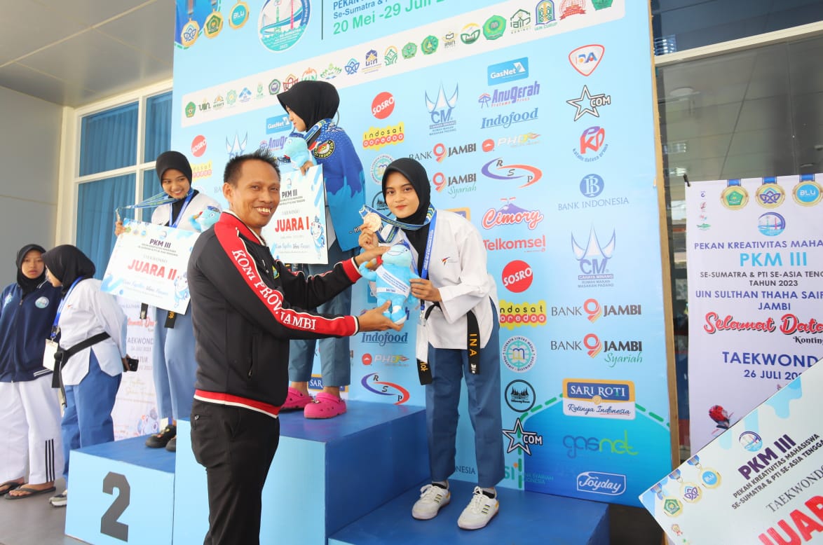 Dua atlet taekwondo UIN Ar-Raniry raih medali di PKM Jambi