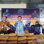 BNNP Sumut musnahkan 10 kg sabu dan 140 kg ganja, 4 warga Aceh terlibat