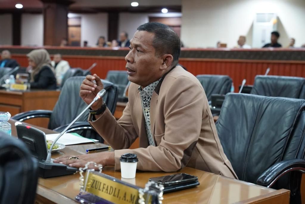 Kemendagri sahkan penunjukan Zulfadli sebagai Ketua DPR Aceh