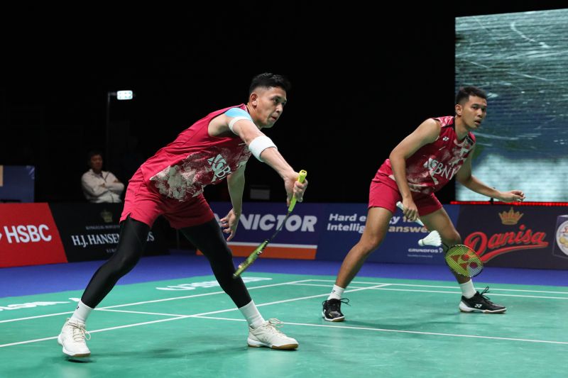 Ganda Putra Indonesia Fajar Alfian/Muhammad Rian Ardianto melaju ke babak perempat final Denmark Open 2023