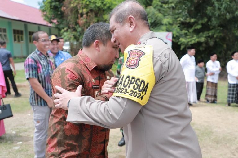 Pj Bupati Aceh Besar hadiri bakti sosial AKABRI 1990