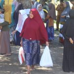 Pemkab Aceh Besar dan Perum Bulog gelar operasi pasar di Dayah Darul Ulum Al Fata